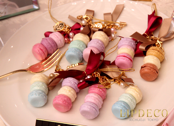 マカロンストラップ、デザフェスで展示